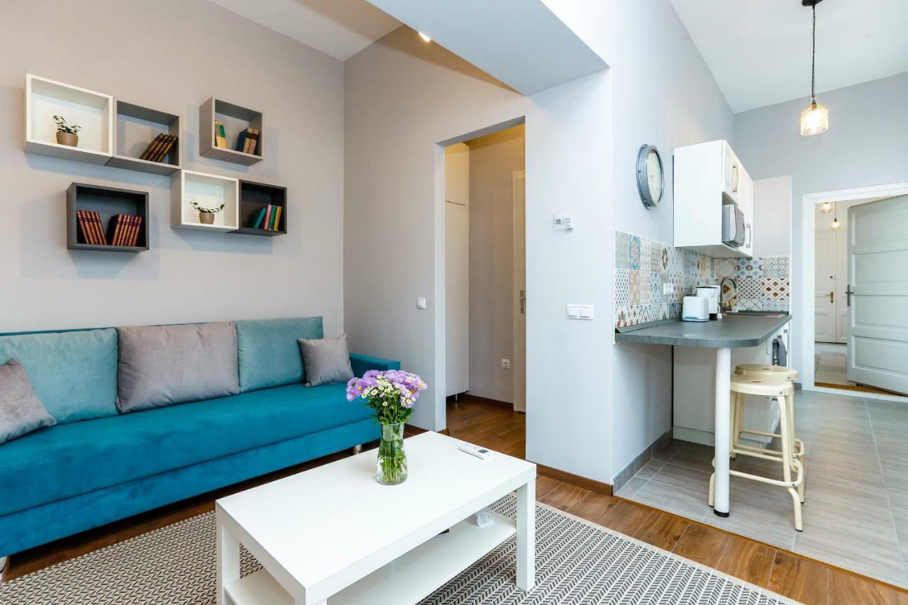 D8 Design Apartment & Studio Eger Eksteriør billede